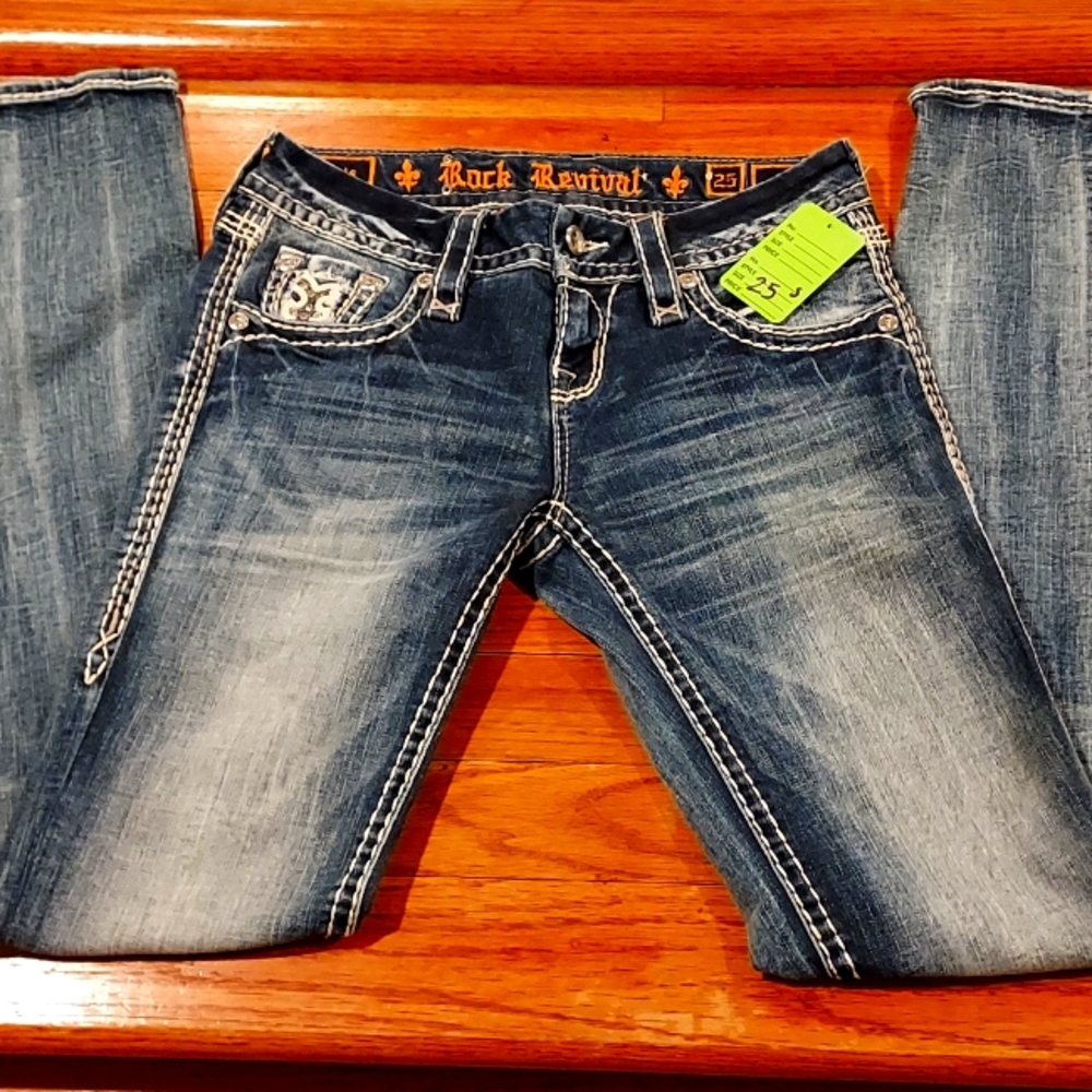 NWOT Women's Rock Revival Boris Distressed Skinny Jeans Size 25💥💥